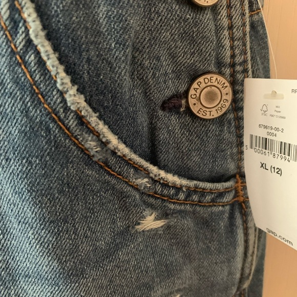 Gap Overalls NWT - Picture 2 of 3